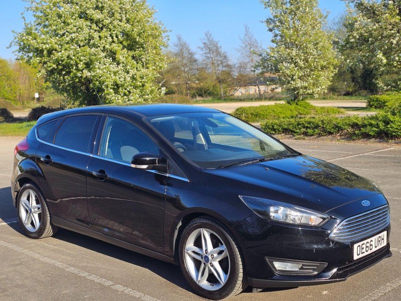FORD FOCUS