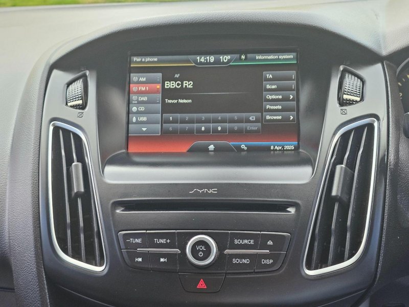 FORD FOCUS